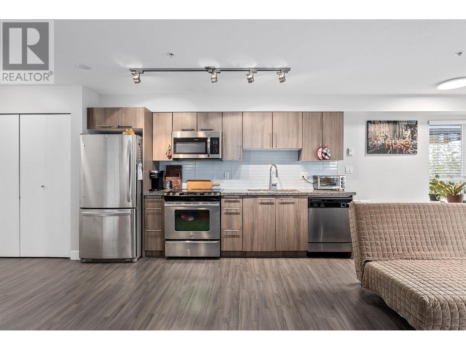 315 12075 EDGE STREET, Maple Ridge real estate listing R2977537