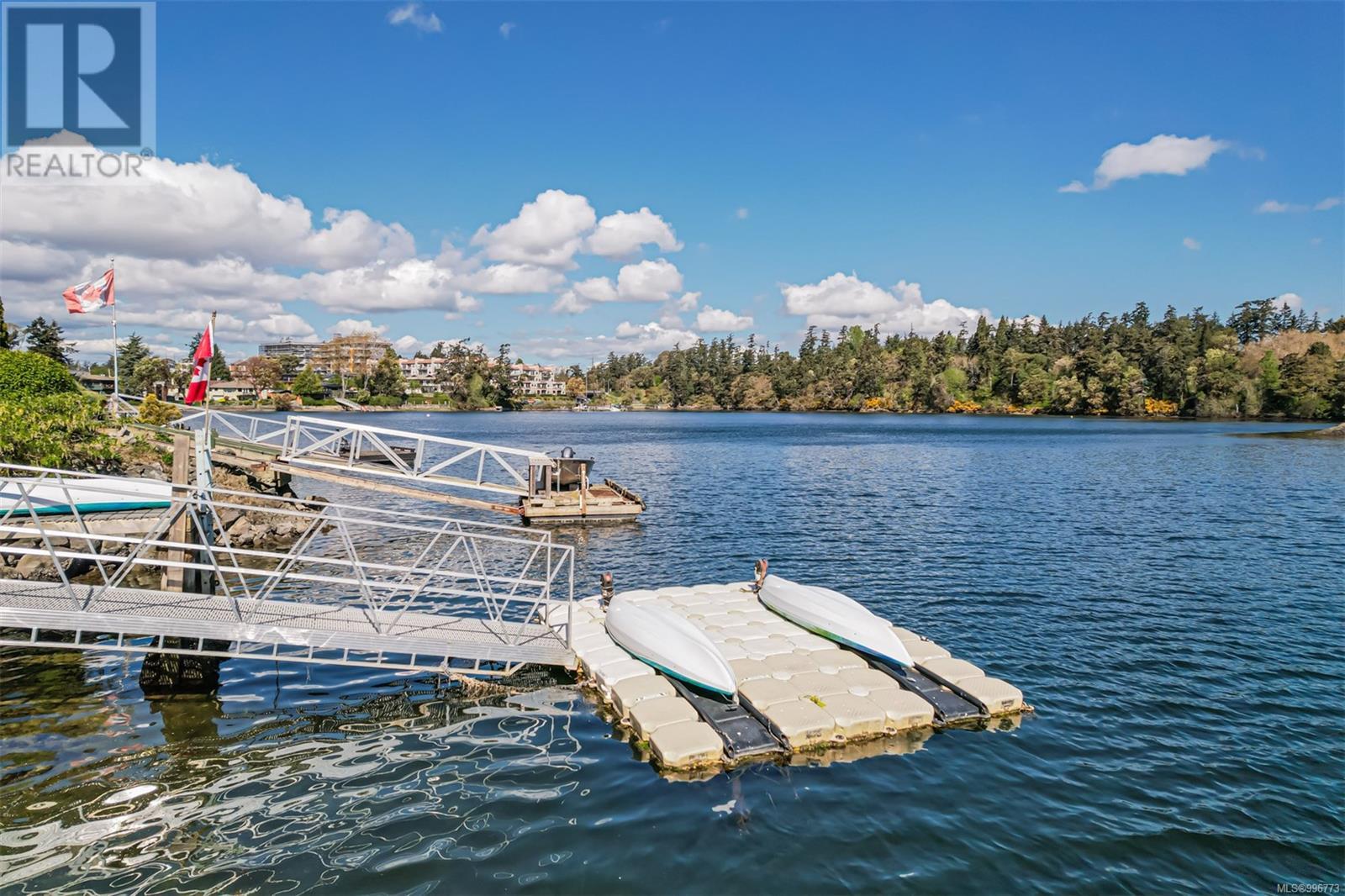  1017 DeCosta Place, Esquimalt