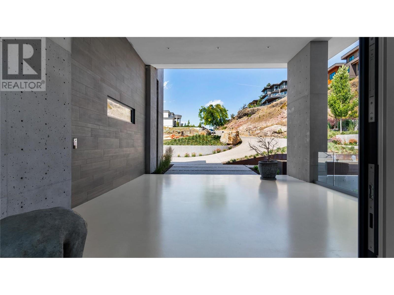 764 Rockcliffe Place, Kelowna