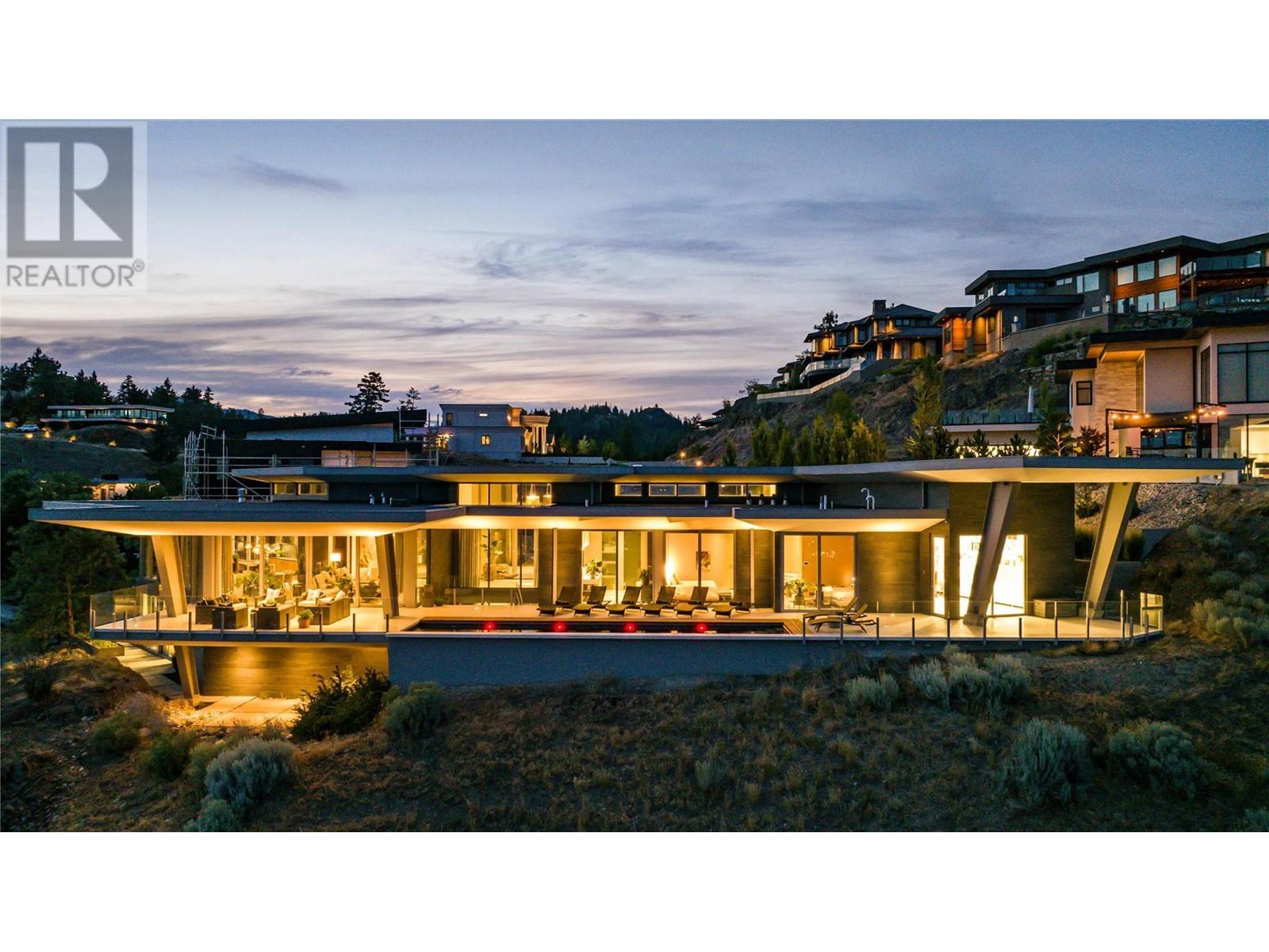 764 Rockcliffe Place, Kelowna