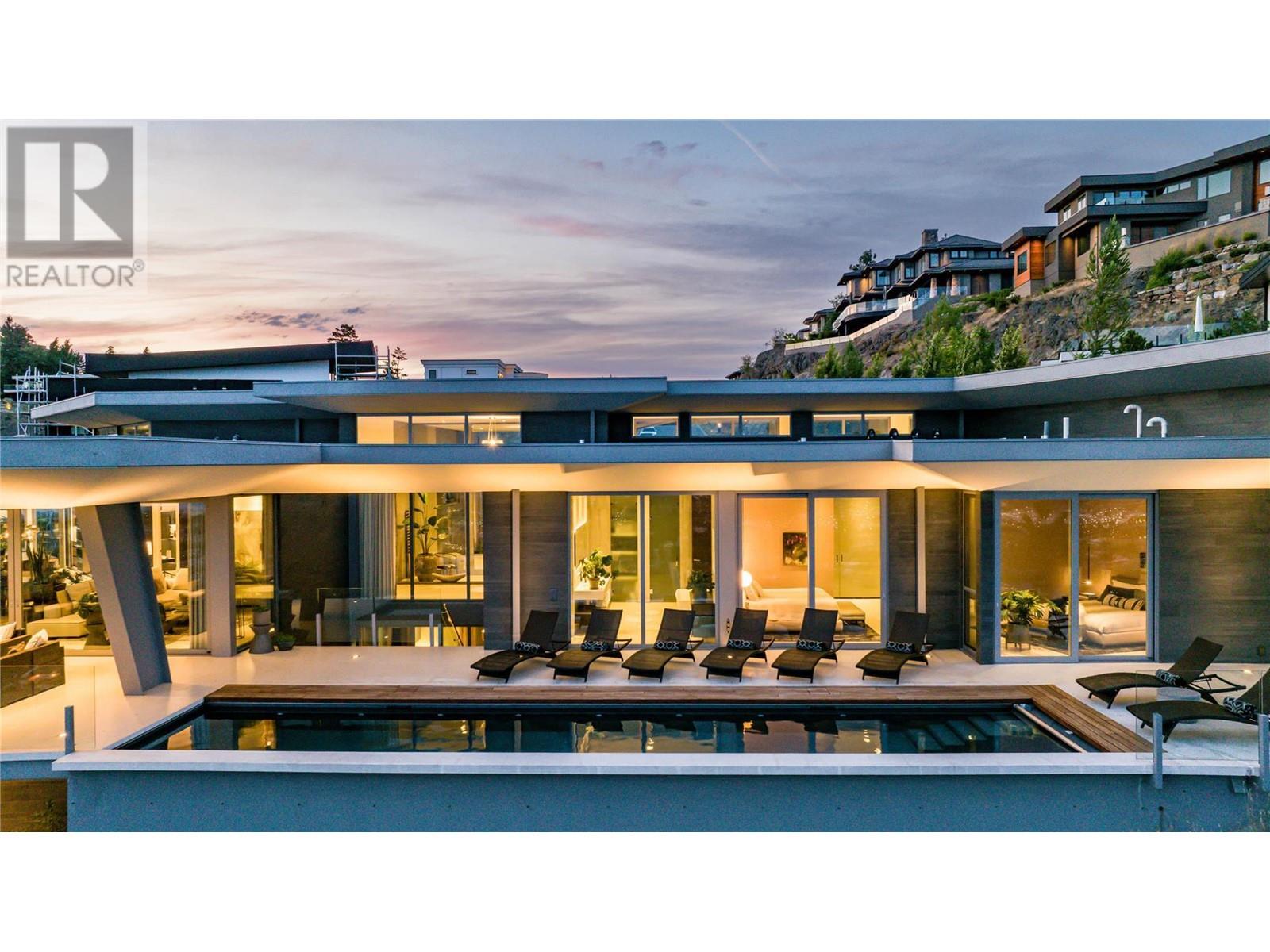 764 Rockcliffe Place, Kelowna