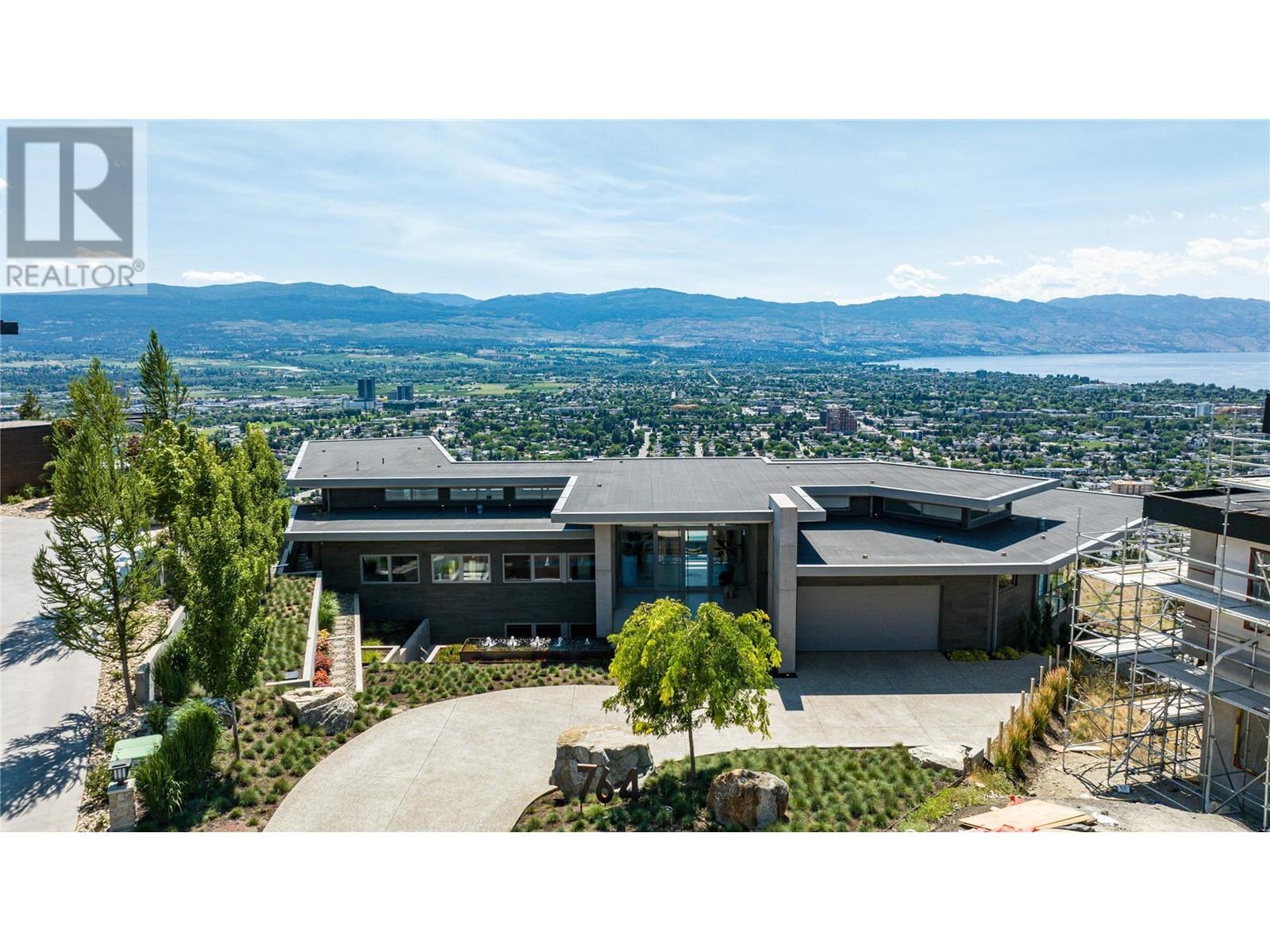 764 Rockcliffe Place, Kelowna