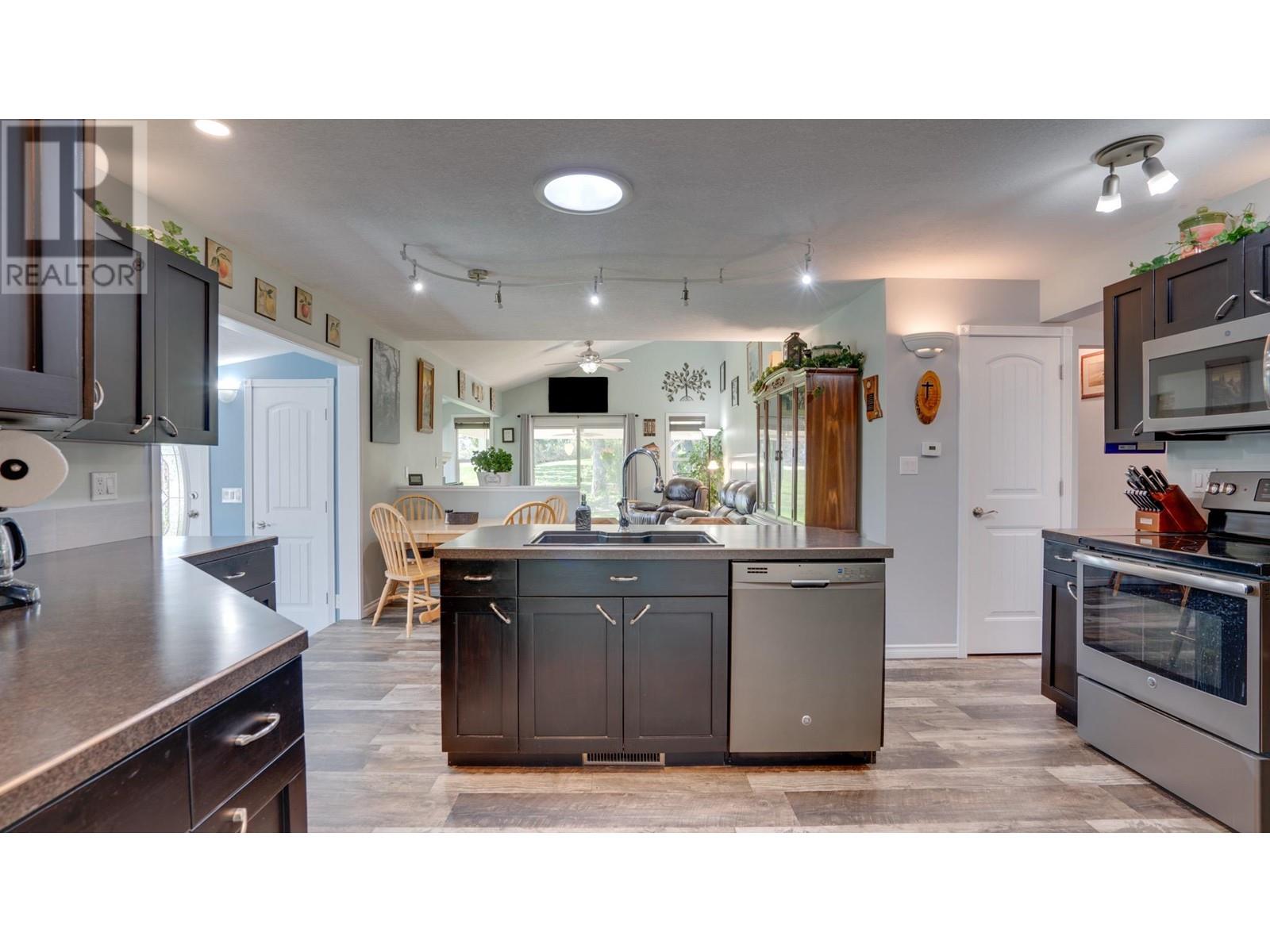  4575 Grandview Flats Road North, Spallumcheen
