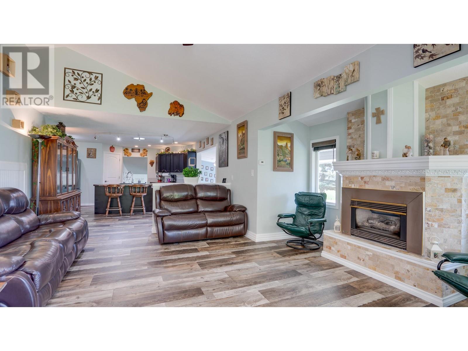  4575 Grandview Flats Road North, Spallumcheen