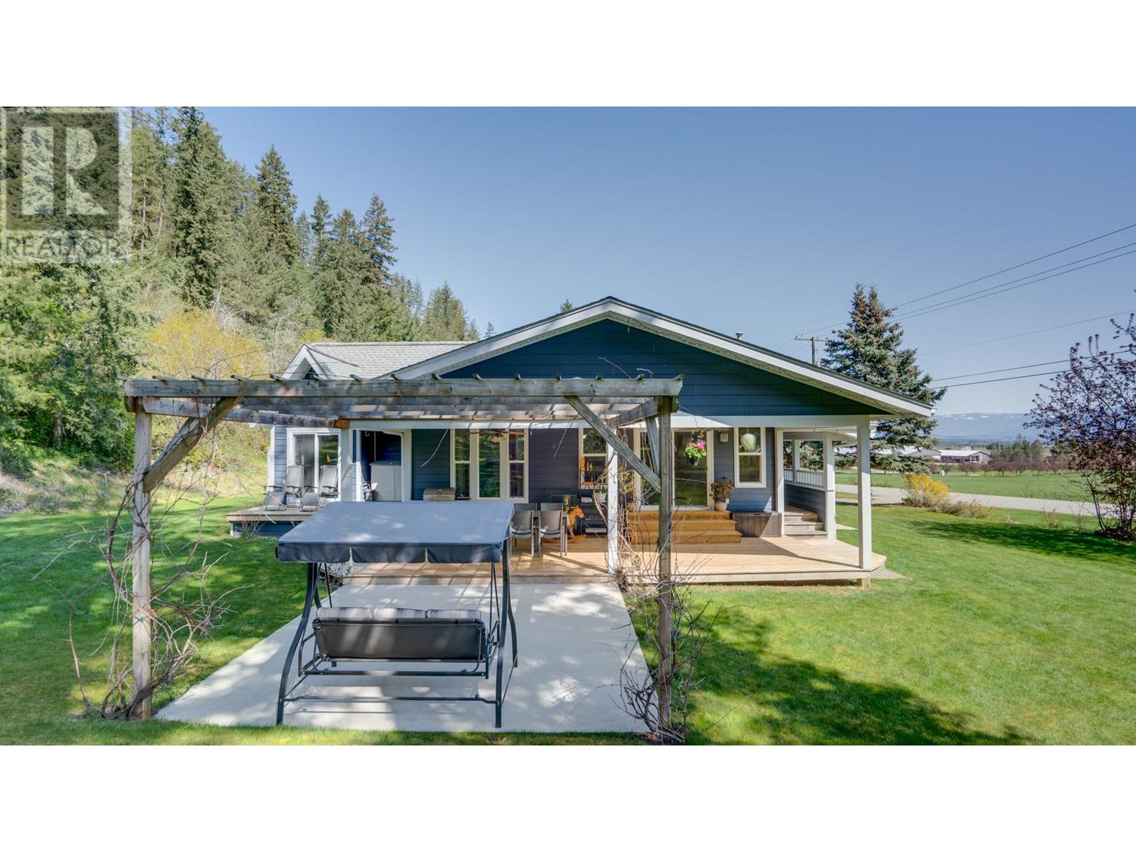  4575 Grandview Flats Road North, Spallumcheen