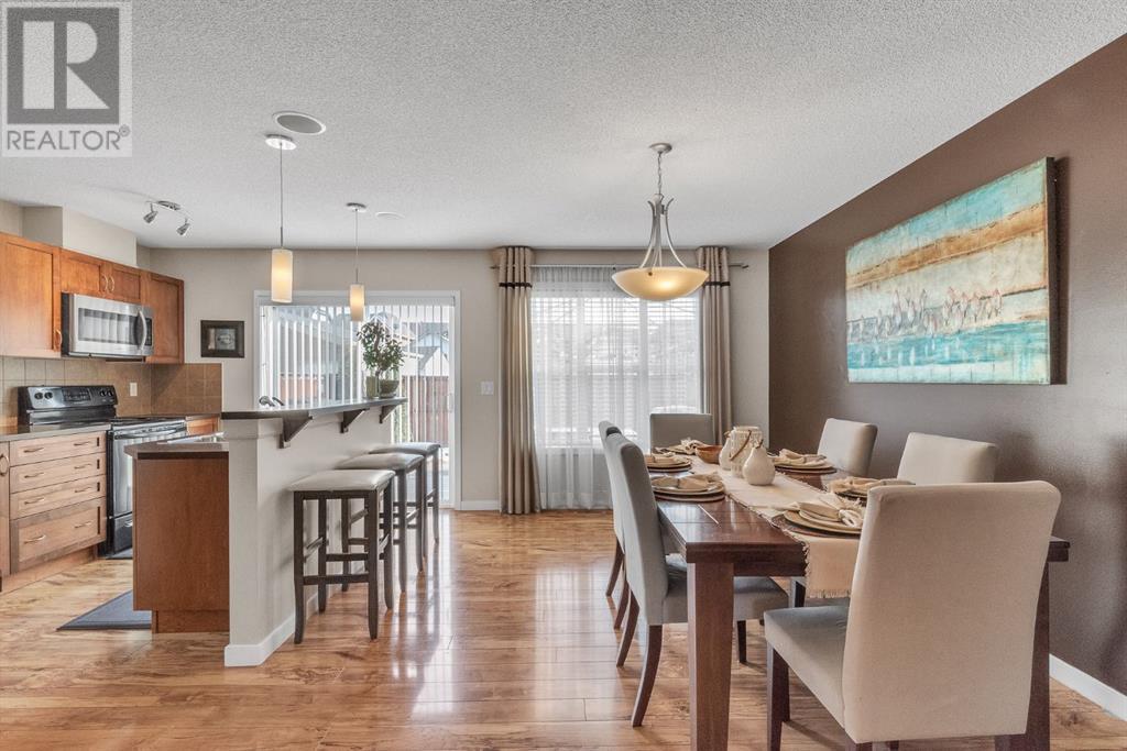 Single Family House for Sale in  New Brighton Drive SE New Brighton Calgary 