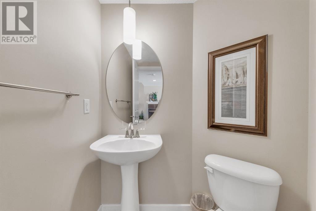 Single Family House for Sale in  New Brighton Drive SE New Brighton Calgary 