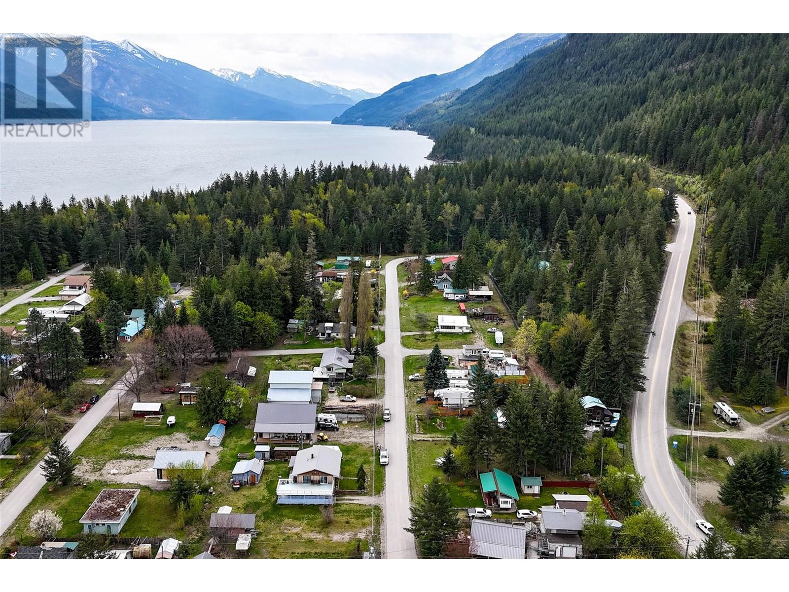 Recreational for Sale in Lardeau – Lots 22, 23, 24 Main Street, Lardeau - Image 5