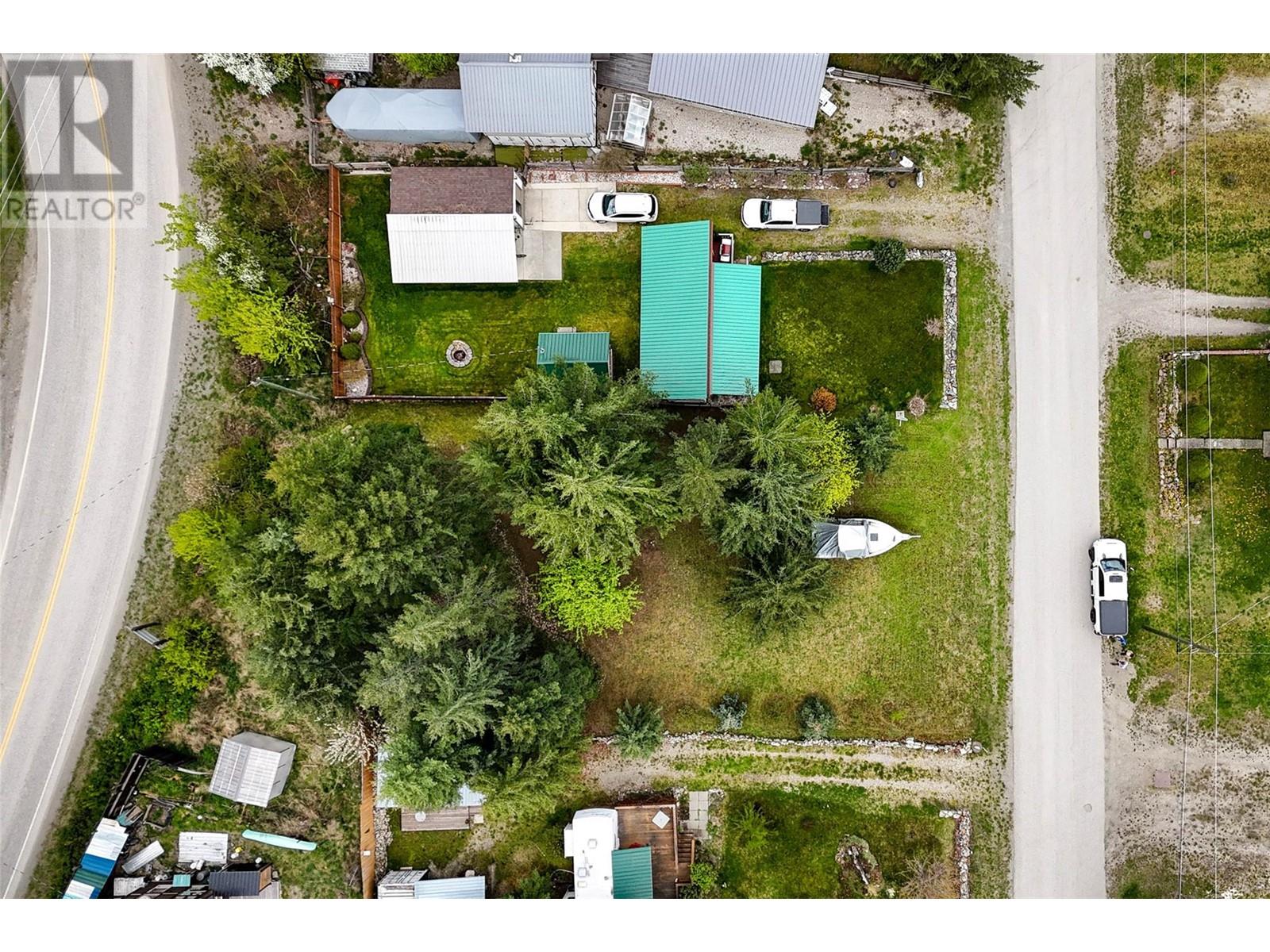 Recreational for Sale in Lardeau – Lots 22, 23, 24 Main Street, Lardeau - Image 8