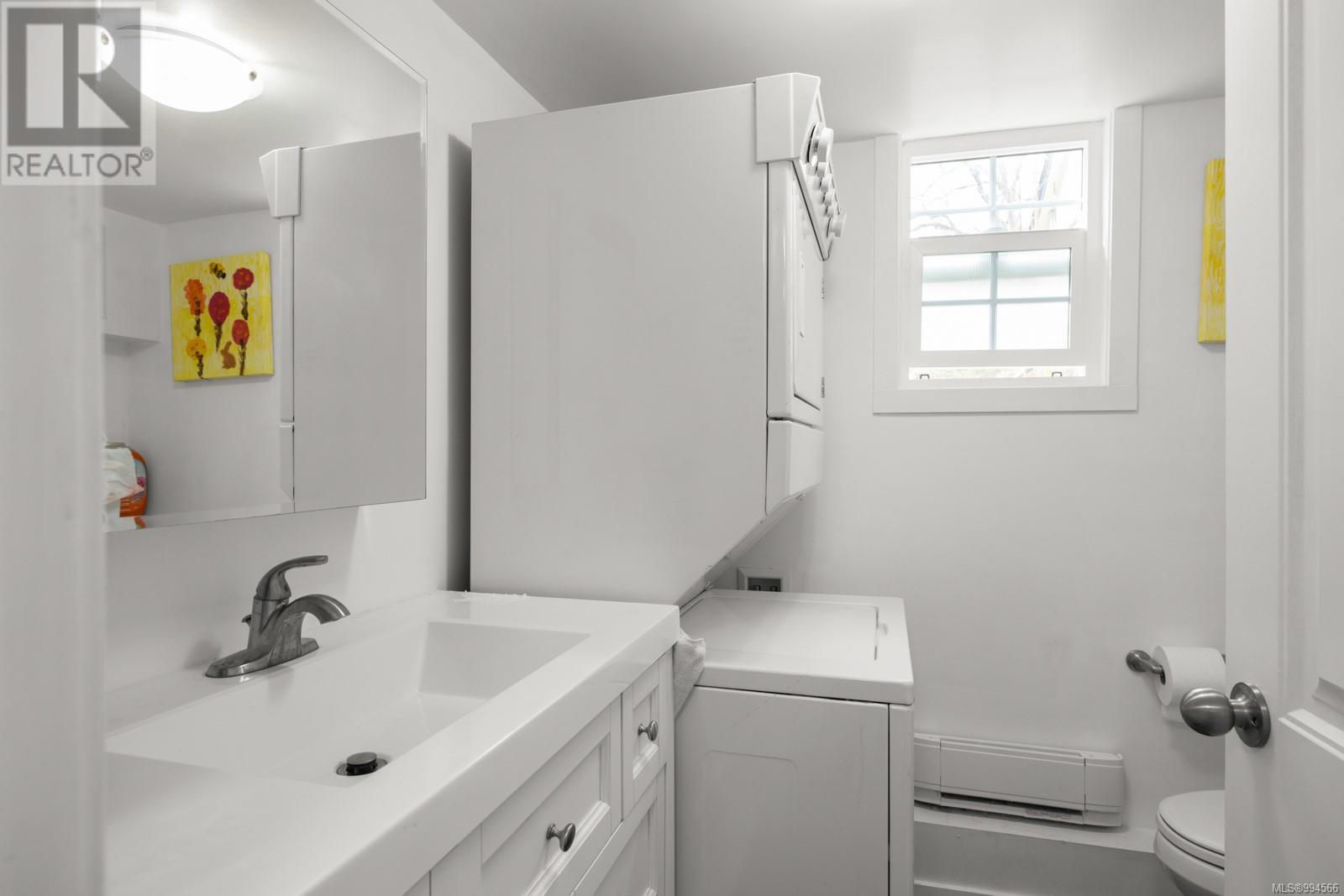  3406 Connorton Lane, Saanich