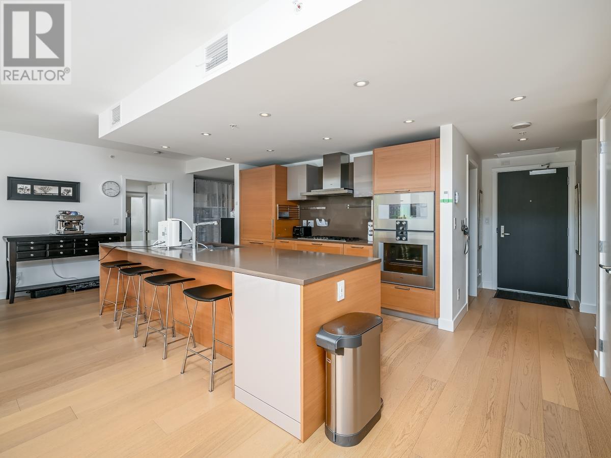 Photo 10 of 204 7128 Adera Street, Vancouver BC