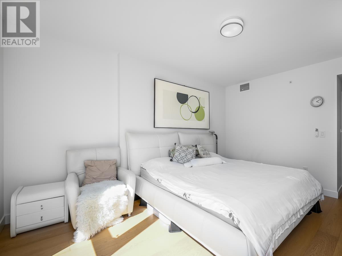 Photo 17 of 204 7128 Adera Street, Vancouver BC