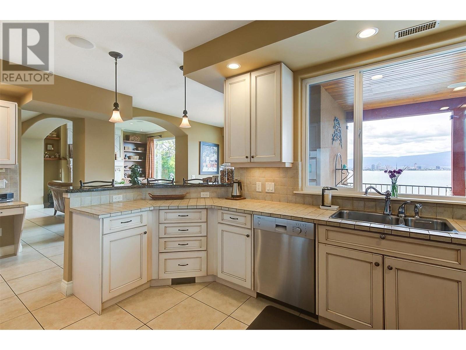 683 Westside Road South, West Kelowna