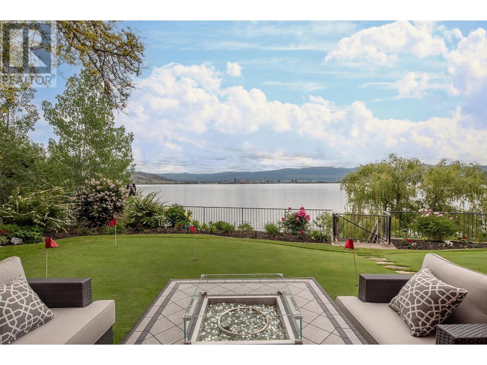 683 Westside Road South, West Kelowna