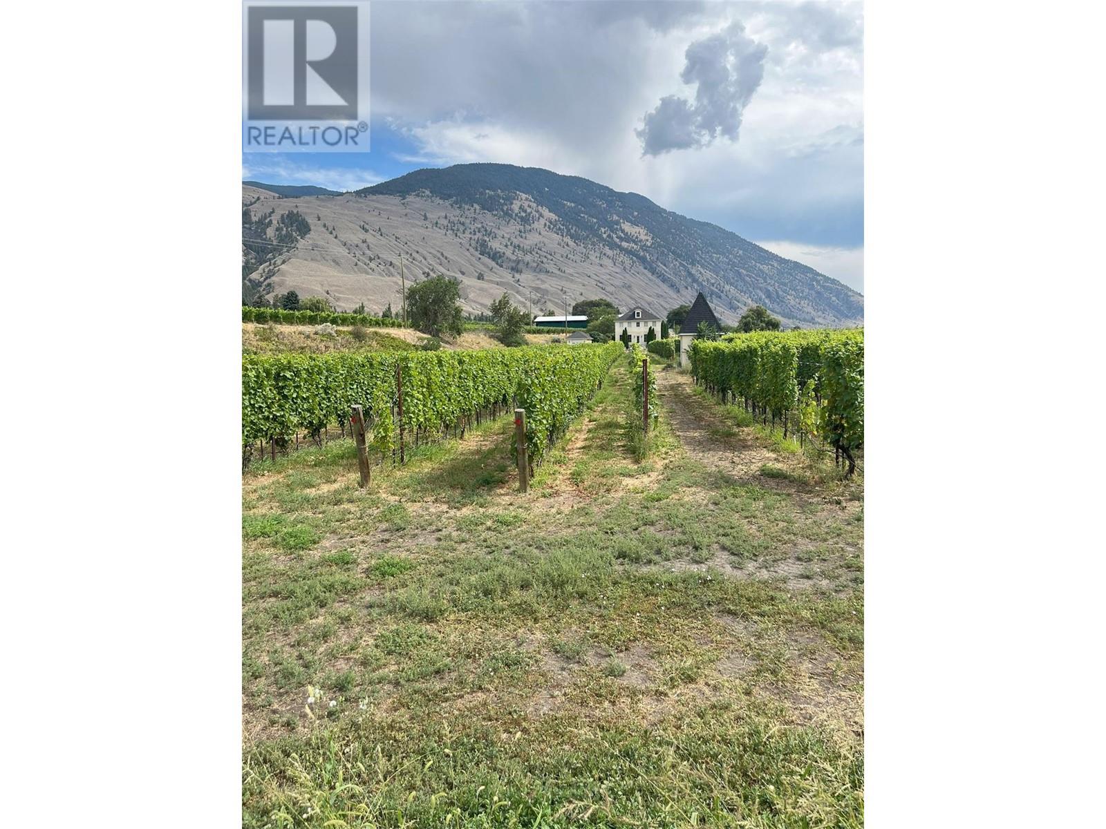  716 Lowe Drive, Cawston