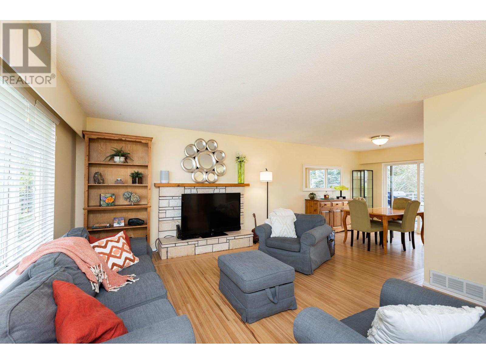 6059 49B Avenue, Delta