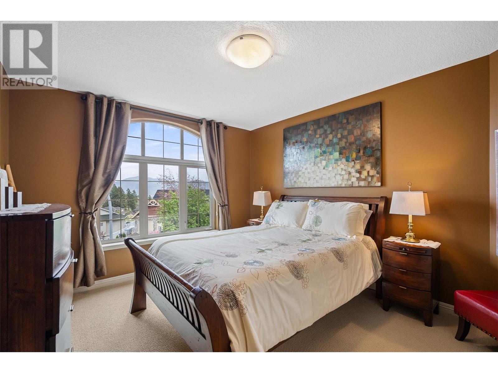 456 AZURE Place, Kamloops