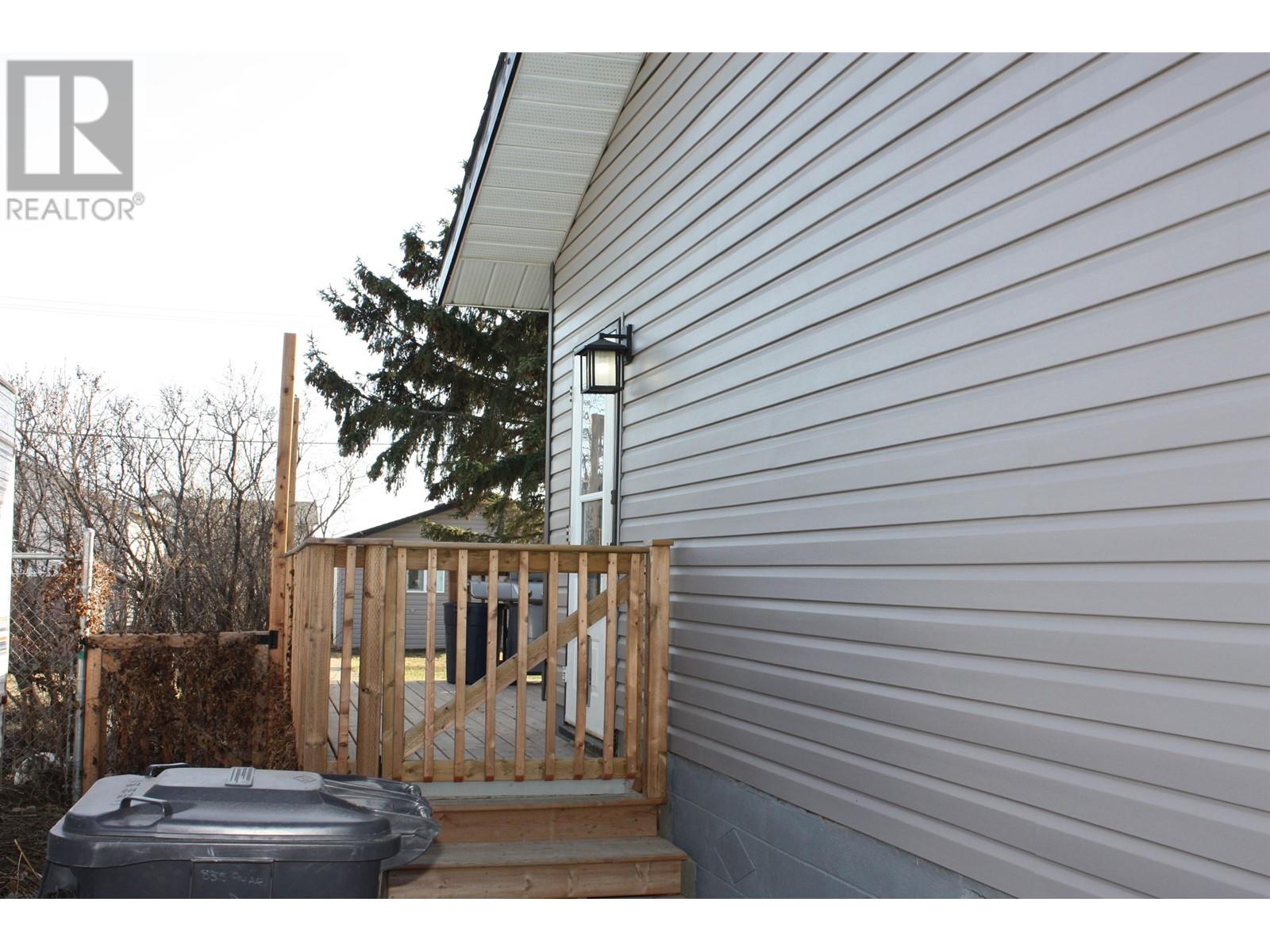 Photo 36 of 8315 94 Avenue, Fort St John BC
