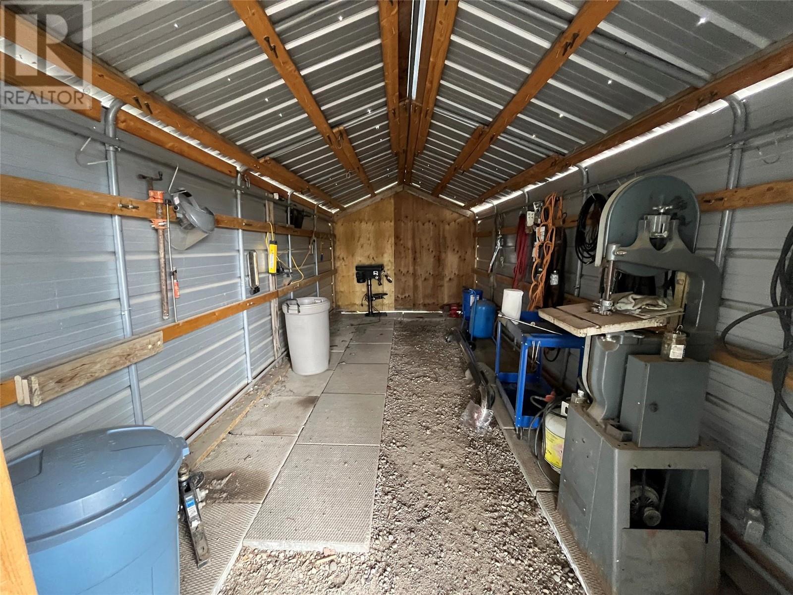 127 Fellers Avenue, Tumbler Ridge