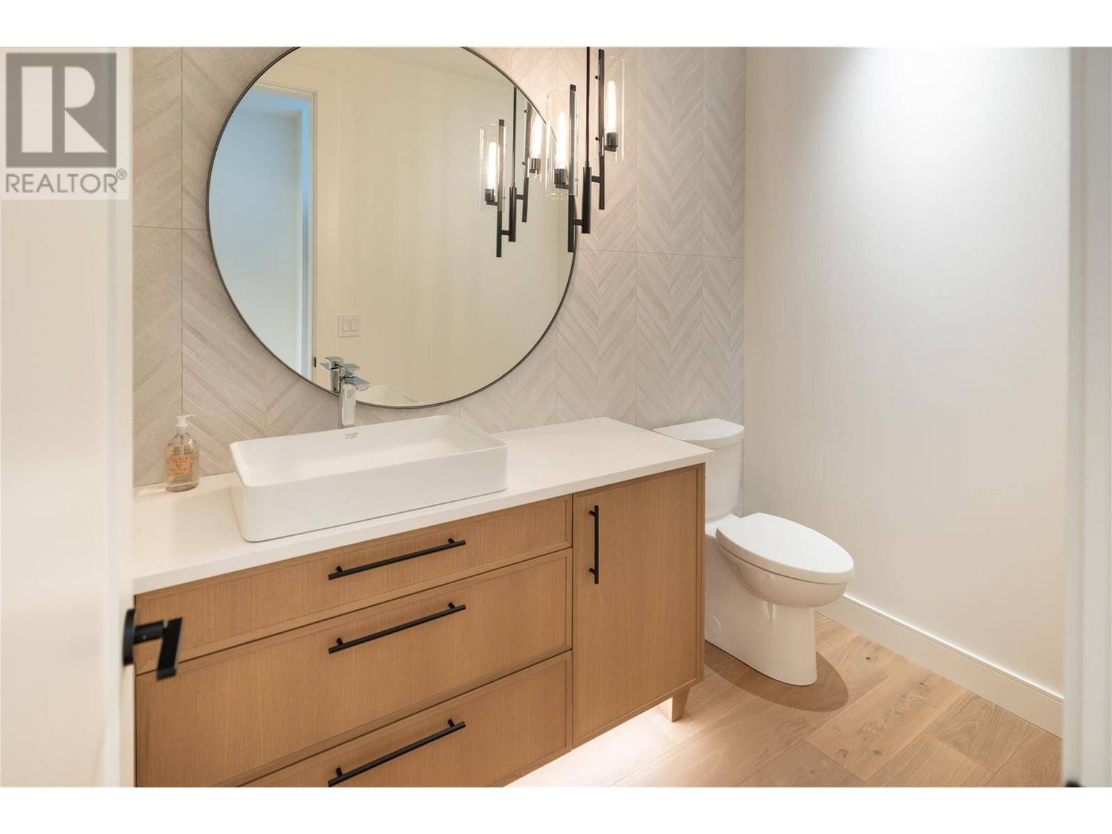 110 5650 The Edge Place, Kelowna