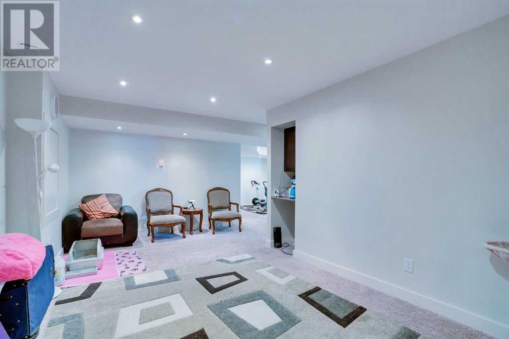 Single Family House for Sale in  Evansbrooke Landing NW Evanston Calgary 