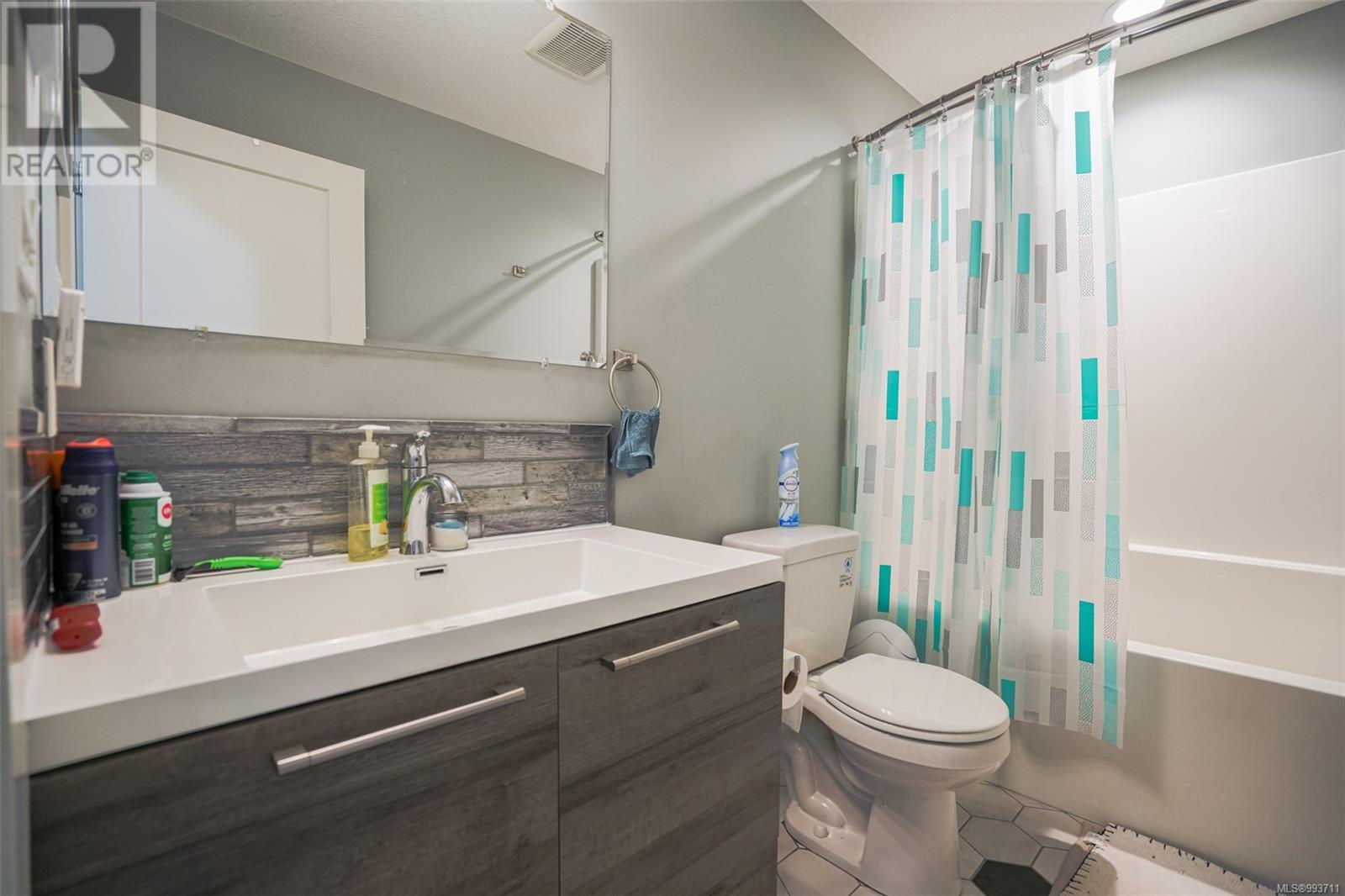 3657 12th Ave, Port Alberni real estate listing 993711