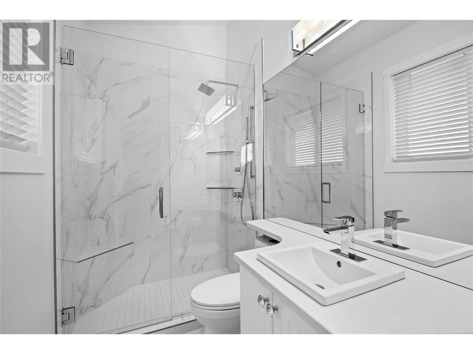 #2 100 SUN RIVERS DRIVE - Image 22