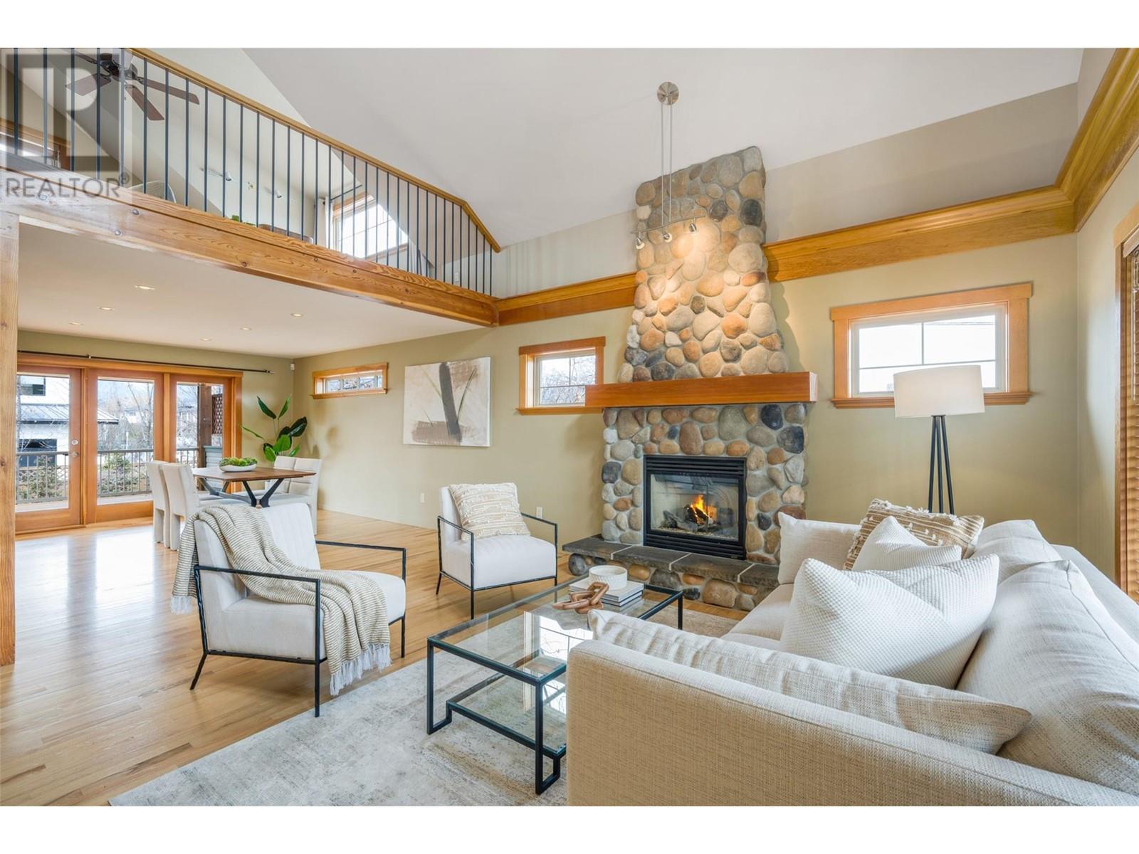  2706 Bath Street, Kelowna