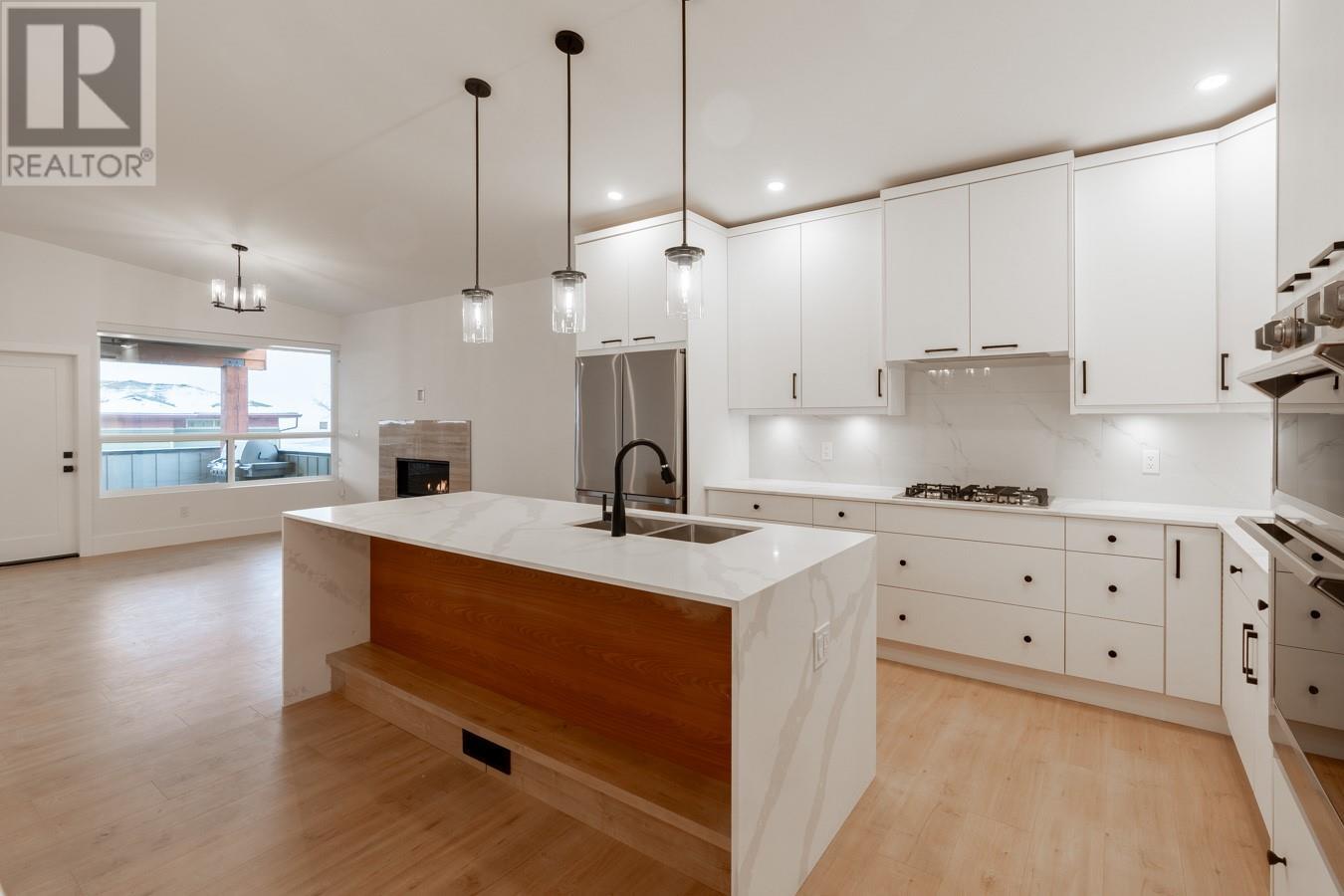 181 Holloway Drive, Kamloops