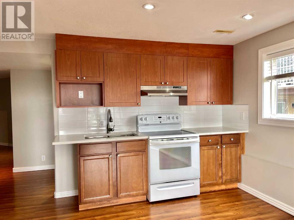 Single Family House for Sale in  Panamount Close NW Panorama Hills Calgary 