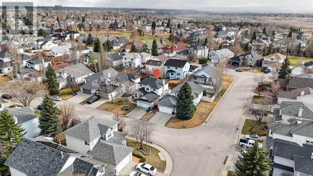 Single Family House for Sale in  Douglasview Circle SE Douglasdale/Glen Calgary 