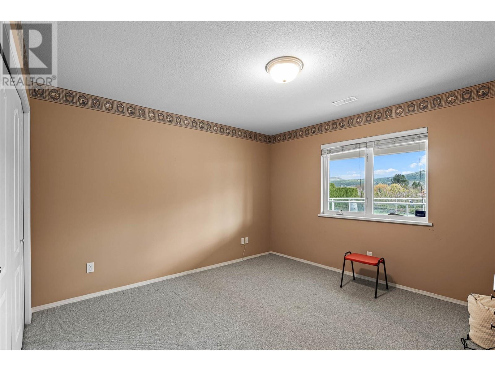 Photo 5 of 3460 Navatanee Drive, Kamloops BC