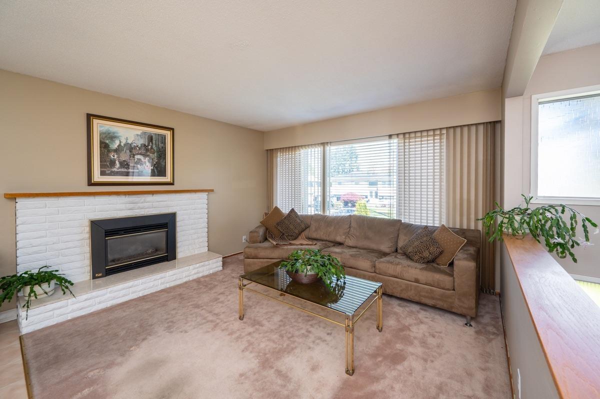 Photo 2 of 11496 85 A Avenue, Delta BC
