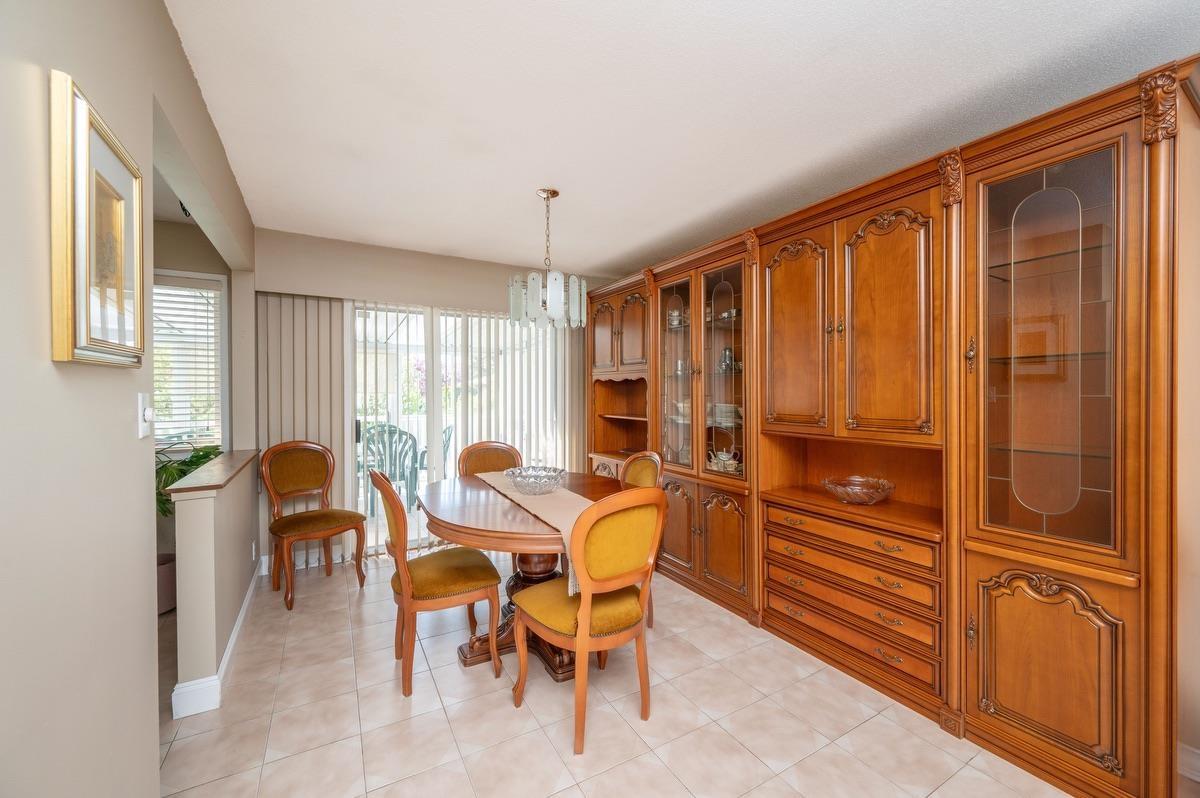 Photo 5 of 11496 85 A Avenue, Delta BC