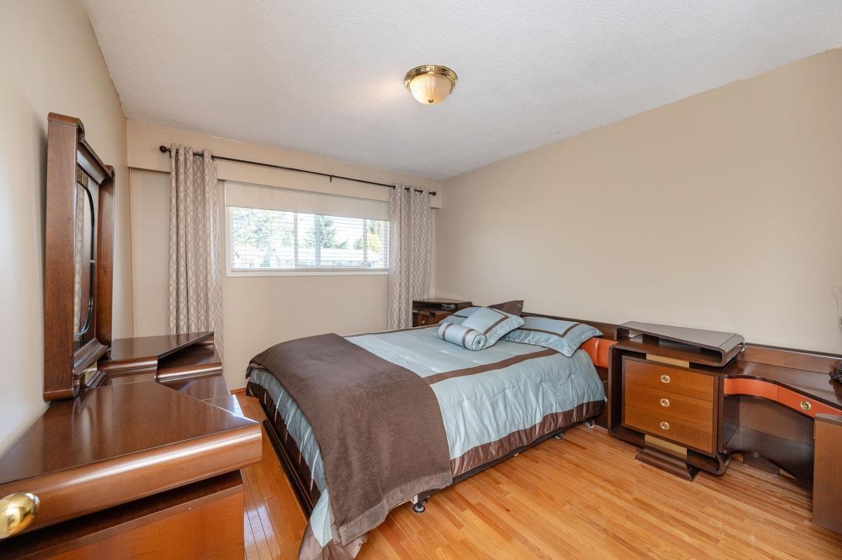 Photo 9 of 11496 85 A Avenue, Delta BC