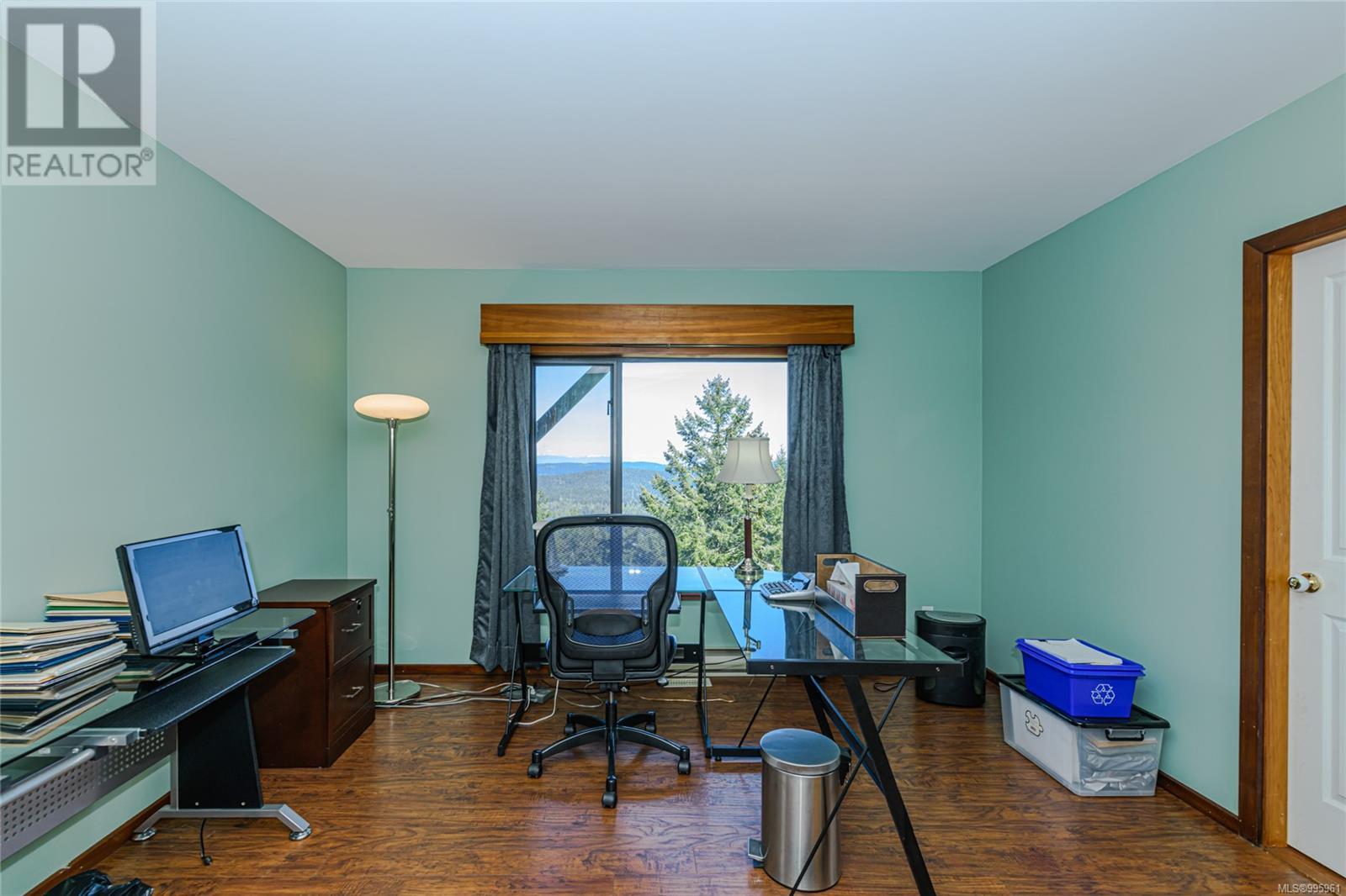  234 Wilkie Way, Salt Spring