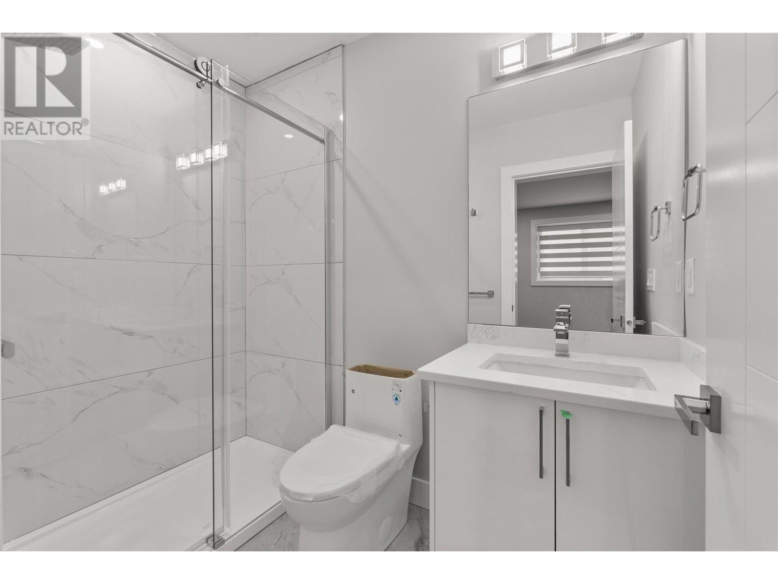 3559 Goldie Way, West Kelowna