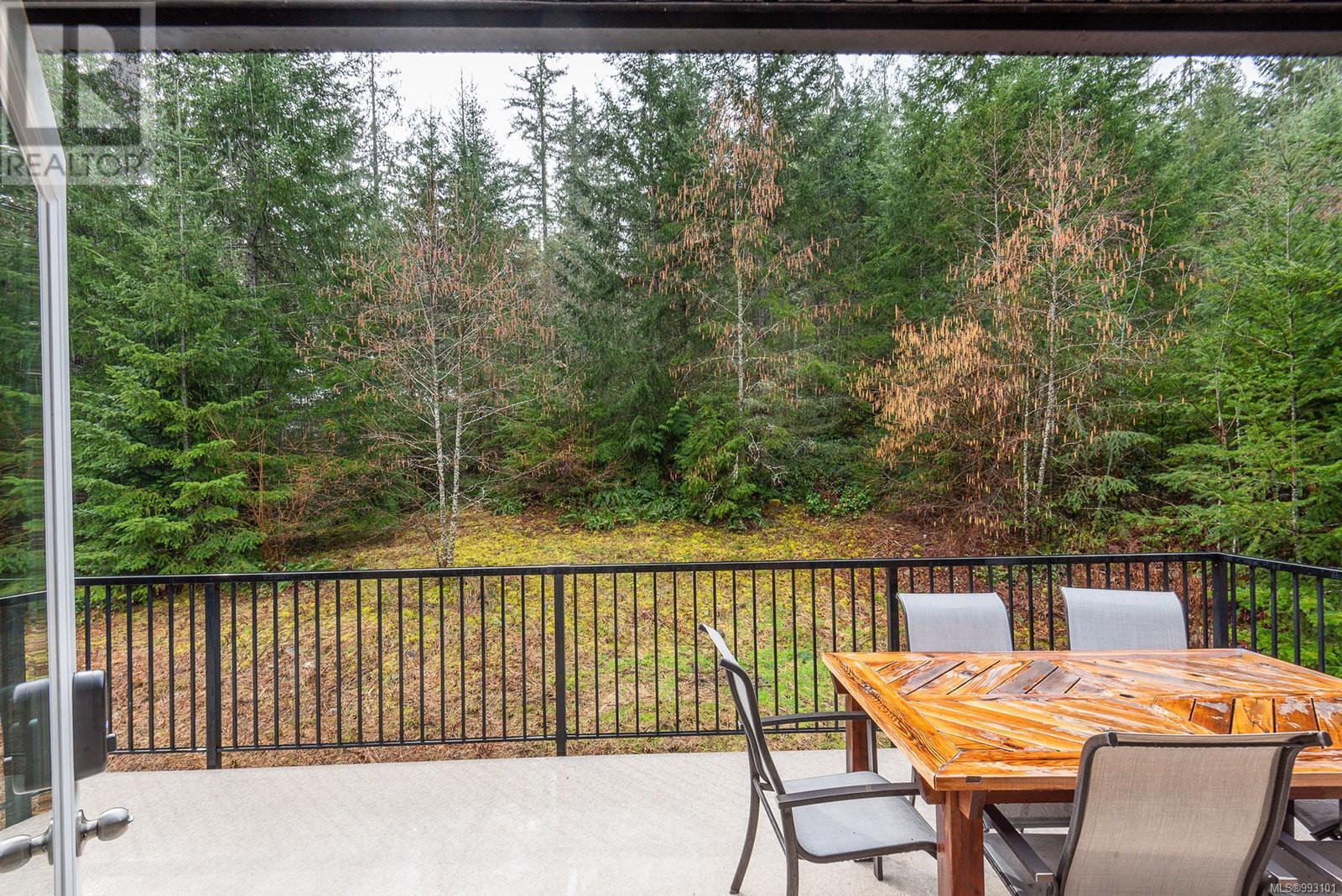 5900 Clements Rd, Duncan