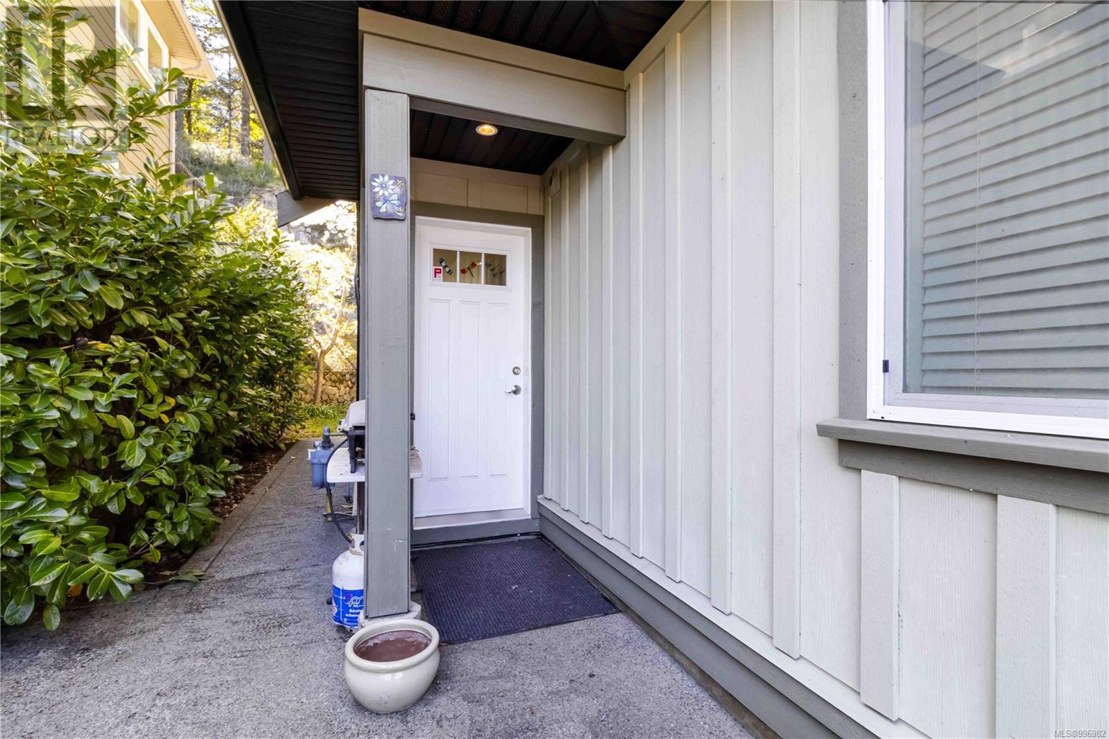  2200 Players Drive, Langford