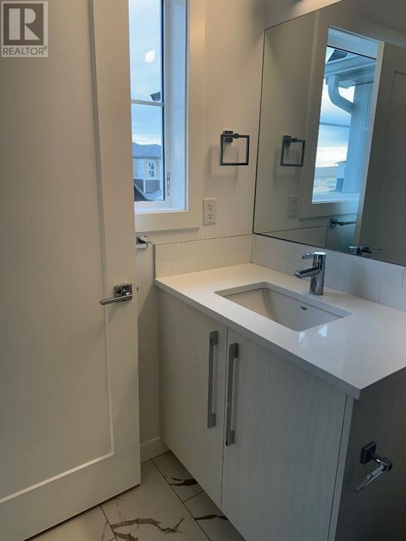 Single Family House for Sale in  Carringvue Place NW Carrington Calgary 