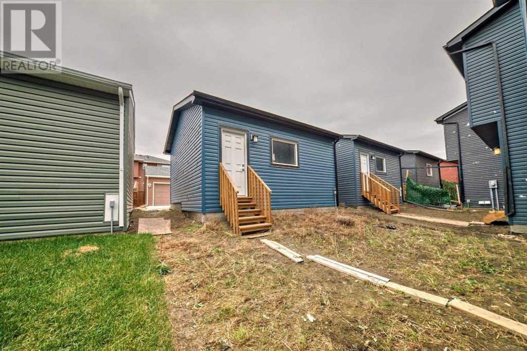 Single Family House for Sale in  Carringvue Place NW Carrington Calgary 