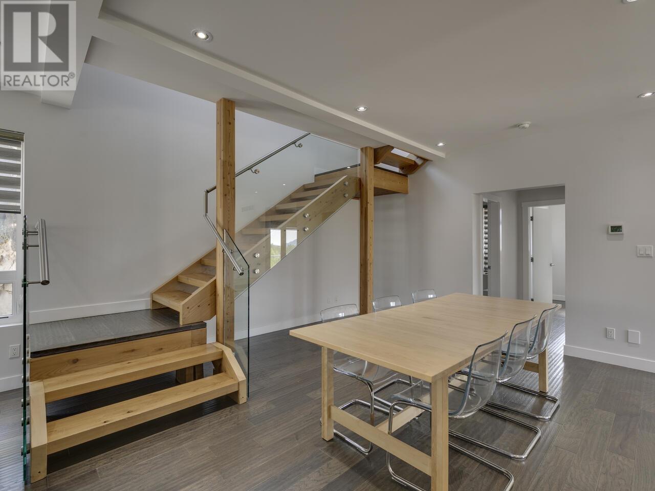 41230 ROCKRIDGE PLACE, Squamish real estate listing R2995971