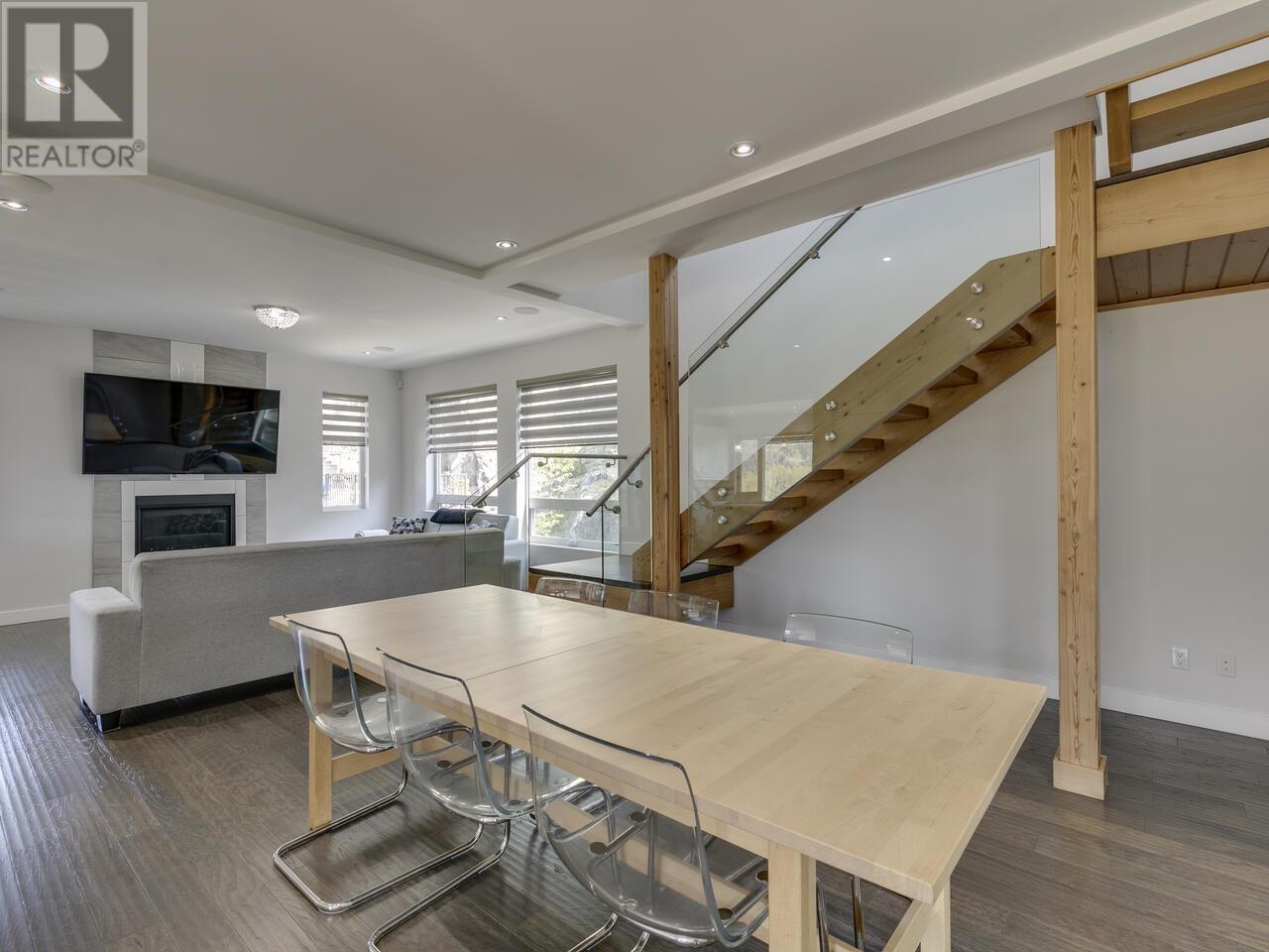 41230 ROCKRIDGE PLACE, Squamish real estate listing R2995971