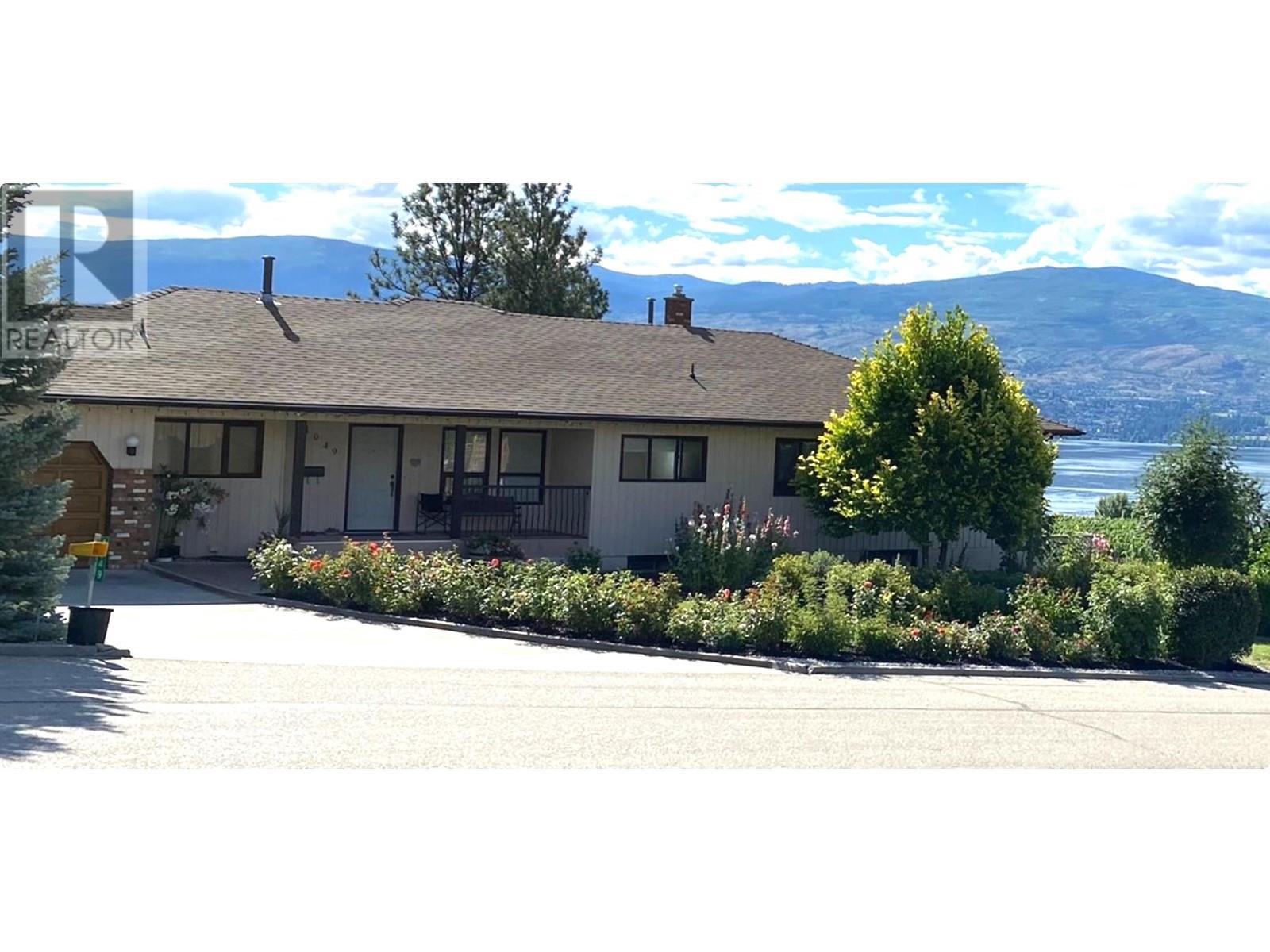 1049 Kelly Drive, West Kelowna