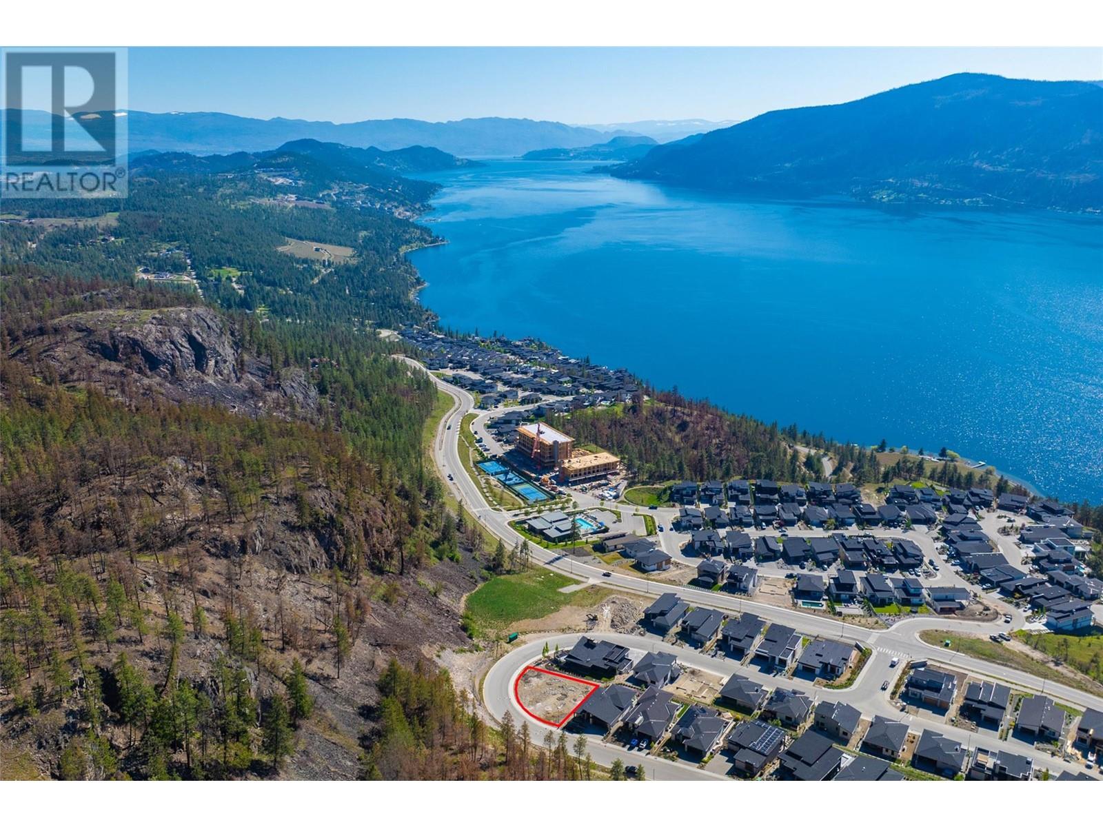 9870 Beacon Hill Drive, Lake Country