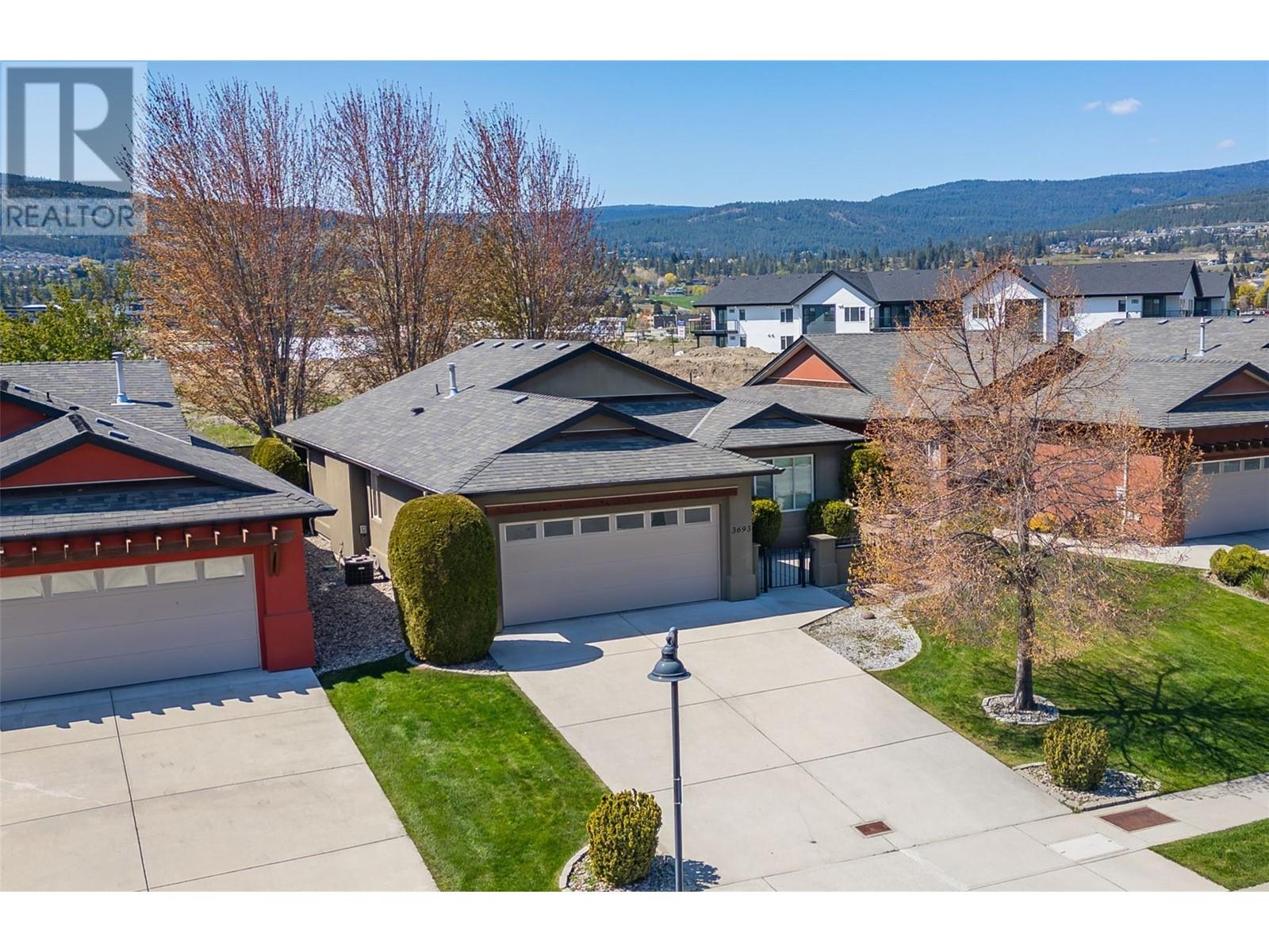 3693 Sonoma Pines Drive, West Kelowna