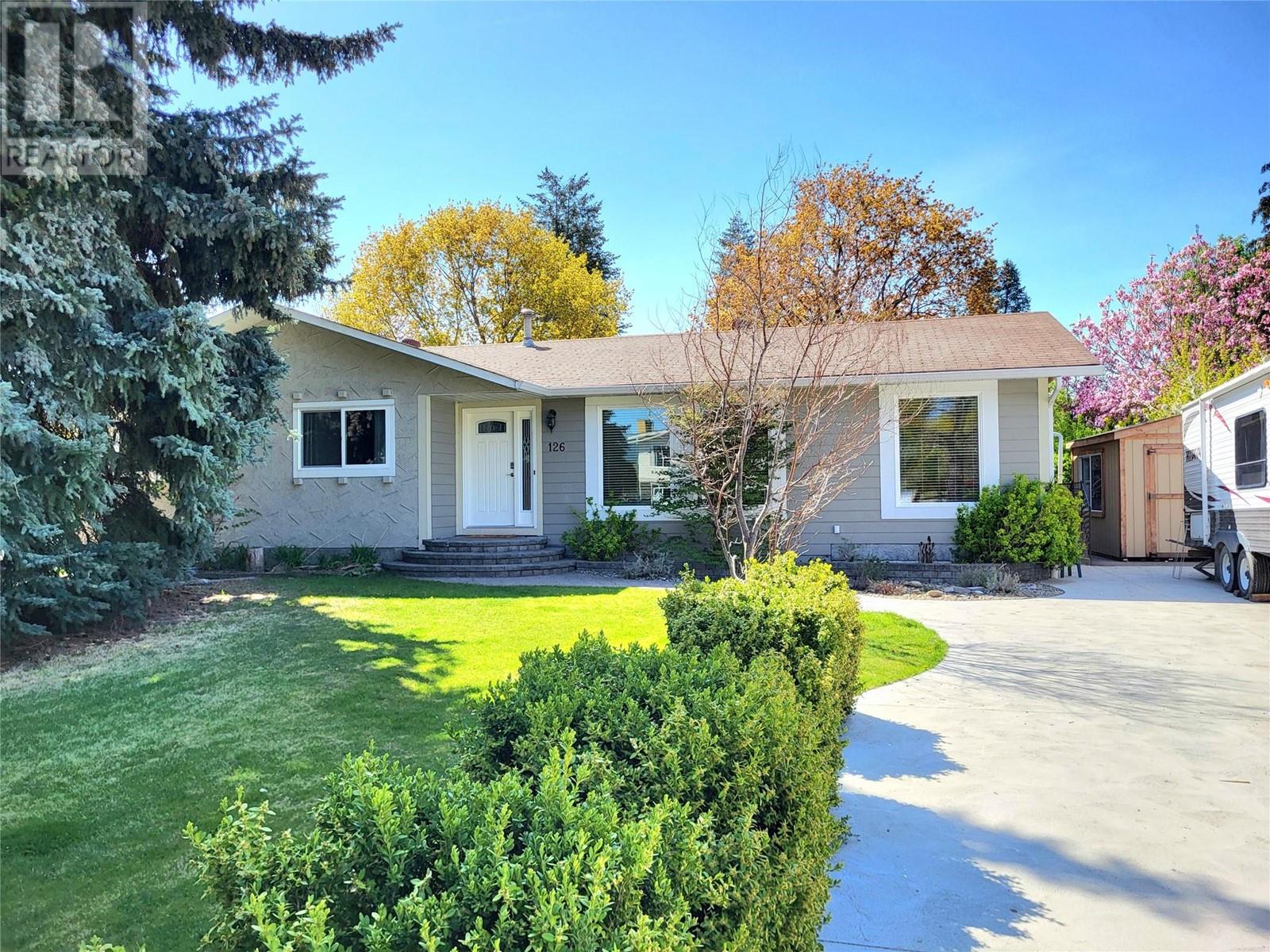 126 Andrew Place, Penticton