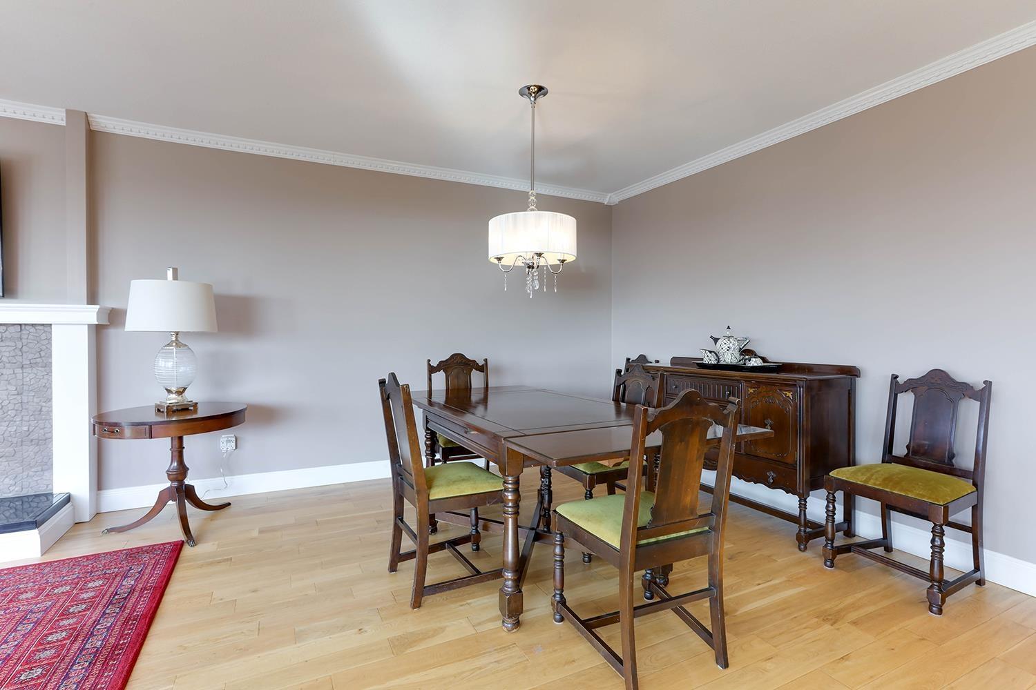 887 STEVENS STREET, White Rock