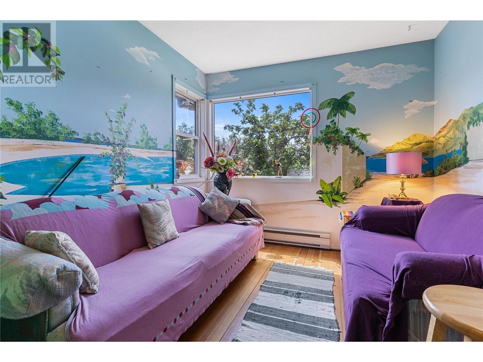 731 REVELSTOKE Avenue, Penticton