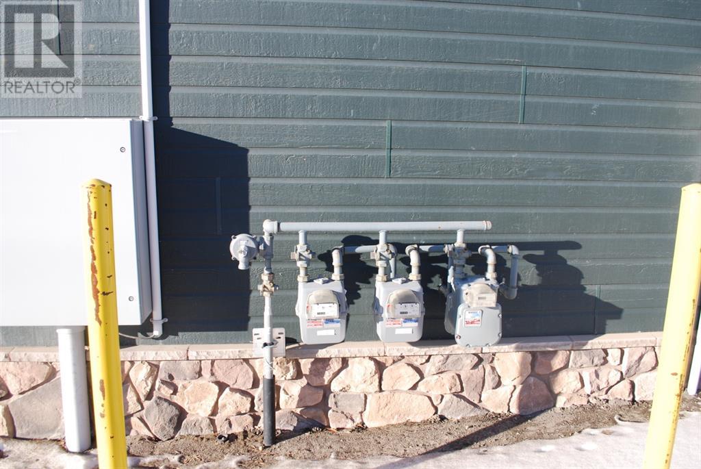 2, 4616 47 Avenue - Photo 5 of 19, Rocky Mountain House, Alberta